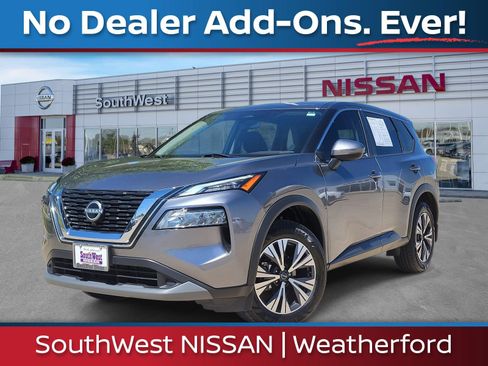 Used 2023 Nissan Rogue SV image 1