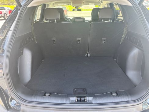 Used 2022 Ford Escape SEL w/ Technology Package image 6