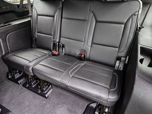 Certified 2025 GMC Yukon XL Denali w/ Sun & Power Step Package AWD/4WD image 37