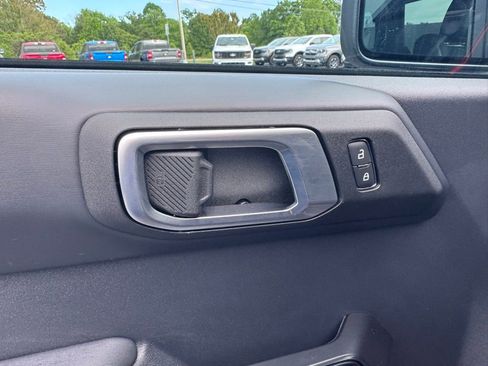 Used 2026 Ford Bronco Raptor AWD/4WD image 13