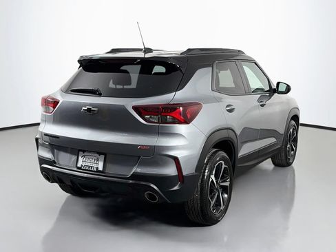 Used 2023 Chevrolet TrailBlazer RS w/ Convenience Package FWD image 7