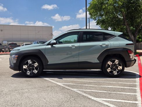Used 2024 Hyundai Kona SEL FWD image 6