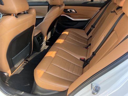 Used 2020 BMW 330i Sedan w/ Convenience Package image 16