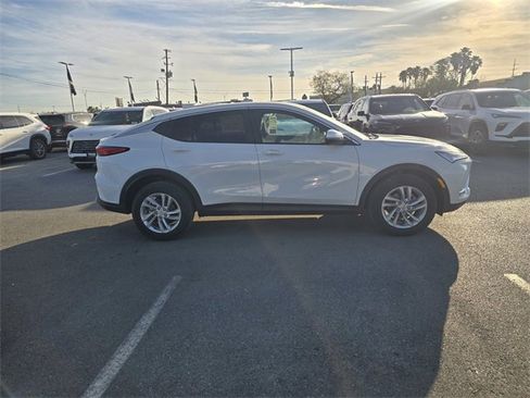 New 2026 Buick Envista Preferred w/ Convenience I Package image 4