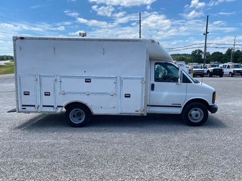 Used 1998 Chevrolet Express 3500 Extended w/ Preferred Equipment Group 2 RWD image 2