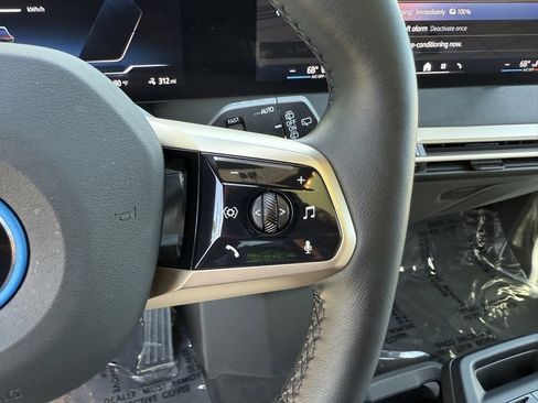 Used 2025 BMW iX xDrive50 image 26