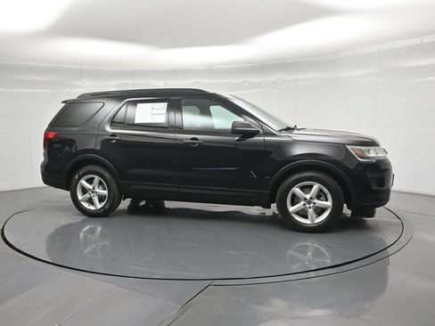 Certified 2018 Ford Explorer FWD image 22