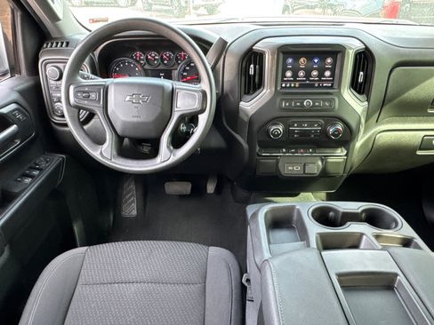 Used 2021 Chevrolet Silverado 1500 Custom Trail Boss w/ LPO, Dark Essentials Package image 8