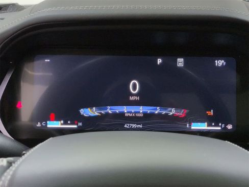 Certified 2023 Jeep Grand Cherokee L Overland image 36