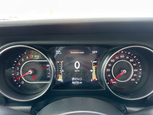 Used 2020 Jeep Gladiator Rubicon image 15