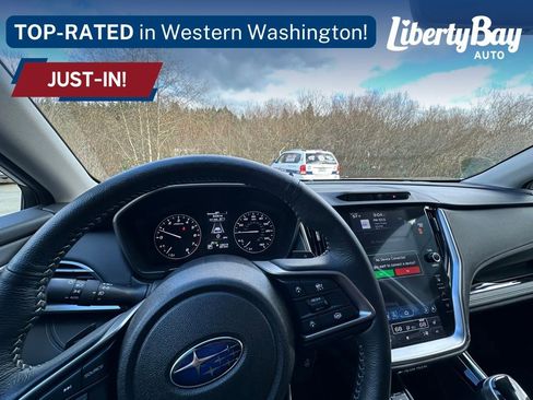 Used 2025 Subaru Outback Limited image 18