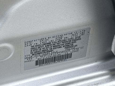 Used 2024 Nissan Versa S w/ S Plus Package FWD image 25