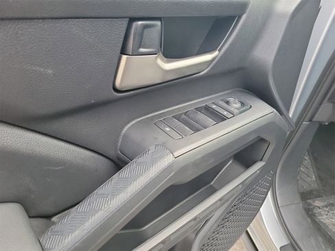 Certified 2025 Toyota Tacoma TRD Sport image 20