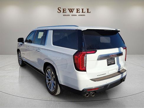 Used 2023 GMC Yukon XL Denali w/ Max Trailering Package image 3