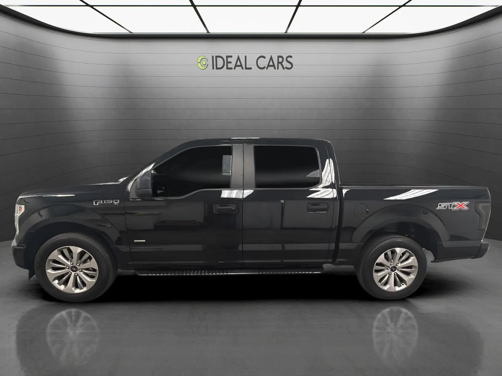 Used 2017 Ford F150 XL w/ Equipment Group 101A Mid RWD image 8