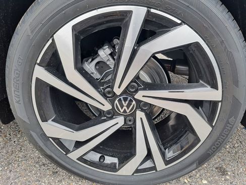 New 2026 Volkswagen Jetta SEL image 24