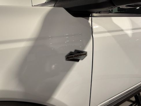Used 2022 Ford Bronco Wildtrak AWD/4WD image 13