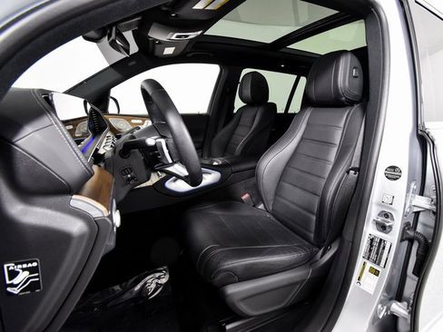 Certified 2024 Mercedes-Benz GLS 450 4MATIC image 4