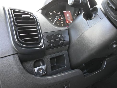 Used 2022 RAM ProMaster 3500 w/ Fleet Safety Group (AWQ) FWD image 39