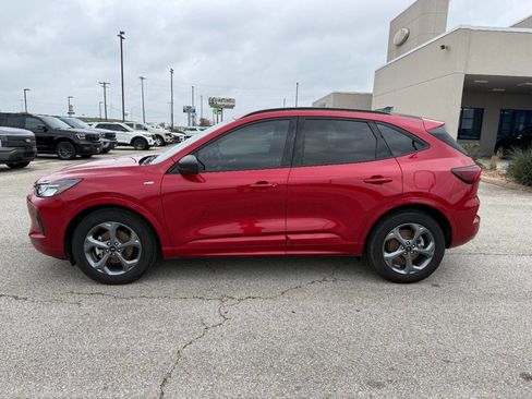 Used 2023 Ford Escape ST-Line w/ Tech Pack #1 image 2