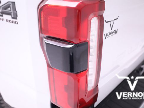 New 2026 Ford F350 Lariat w/ Chrome Package image 41