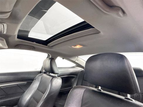 Used 2012 Honda Accord EX-L image 6