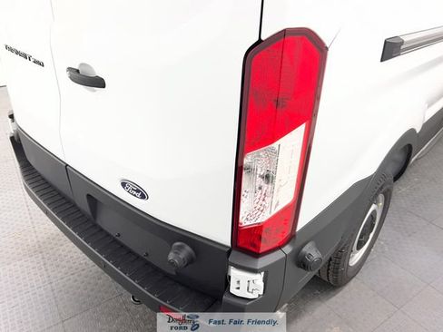 New 2026 Ford Transit 250 148 Medium Roof w/ Load Area Protection Package RWD image 18
