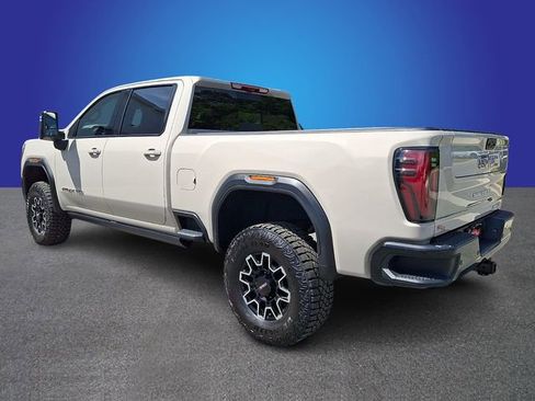 Used 2026 GMC Sierra 2500 AT4X AWD/4WD image 7