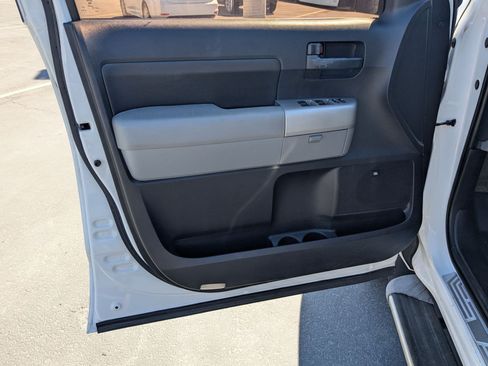 Used 2008 Toyota Tundra 2WD Double Cab image 12