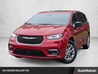 New 2026 Chrysler Pacifica Limited