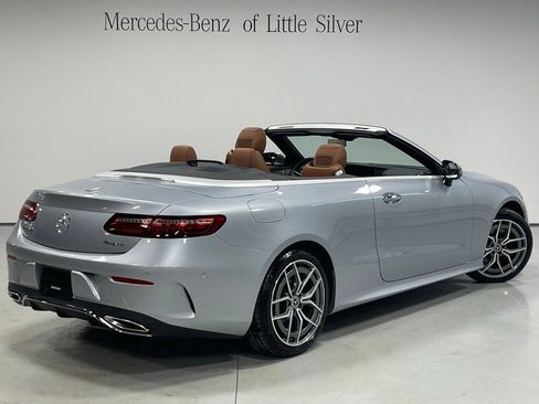Used 2023 Mercedes-Benz E 450 4MATIC Cabriolet image 9