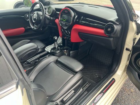 Used 2016 MINI Cooper S FWD image 20