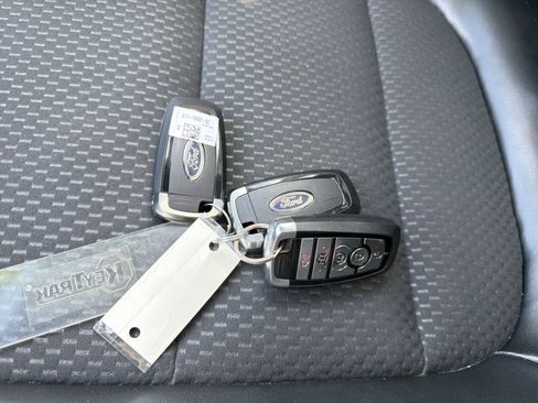 Certified 2023 Ford Escape ST-Line w/ Tech Pack #1 image 32