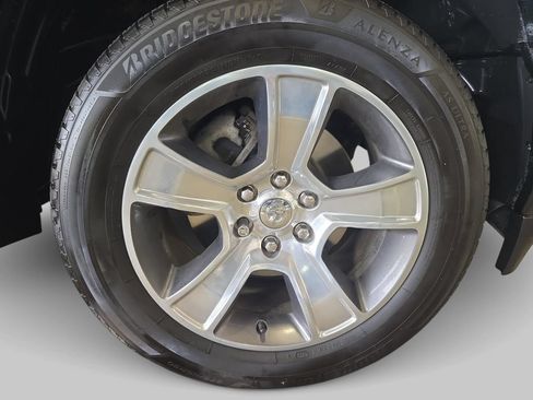 Used 2020 RAM 1500 Sport w/ Leather & Sound Group AWD/4WD image 38
