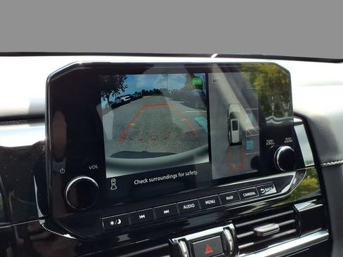 Certified 2023 Nissan Pathfinder SL AWD/4WD image 28
