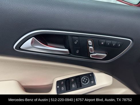 Certified 2020 Mercedes-Benz GLA 250 image 12