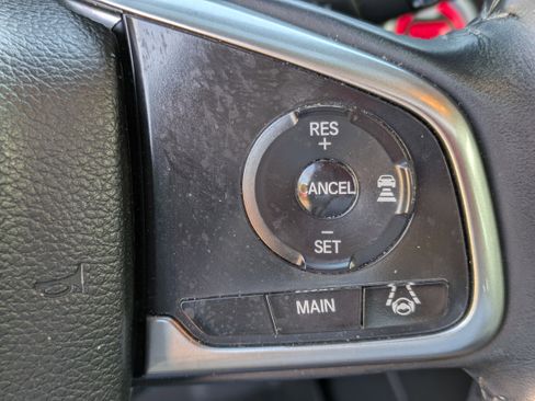 Used 2017 Honda CR-V Touring image 21