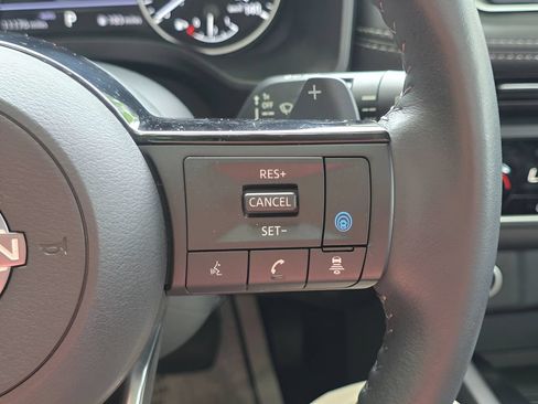 Used 2023 Nissan Rogue SV w/ SV Premium B Package AWD/4WD image 20