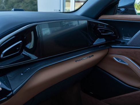 Certified 2025 Ferrari Purosangue image 43