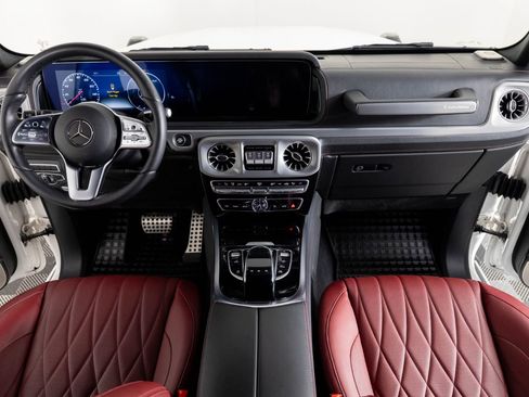 Used 2023 Mercedes-Benz G 550 image 34