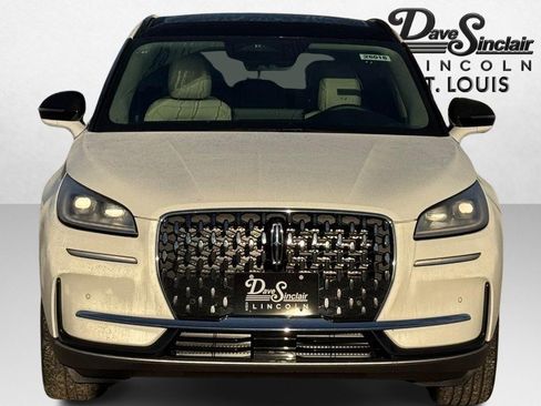 New 2026 Lincoln Corsair Reserve AWD/4WD image 2