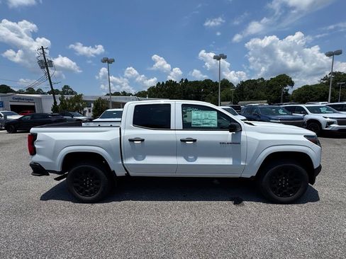 New 2026 Chevrolet Colorado W/T w/ WT Custom Package RWD image 6