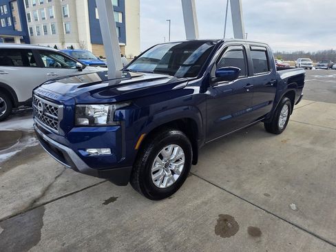 Used 2022 Nissan Frontier SV image 7