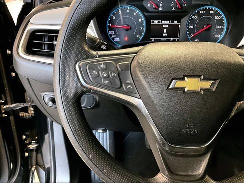 Used 2020 Chevrolet Equinox LS FWD image 24