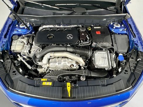 Certified 2024 Mercedes-Benz GLB 250 GLB 250 image 11