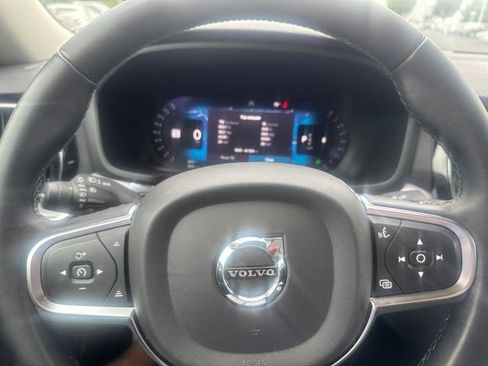Used 2024 Volvo S60 B5 Core FWD image 12