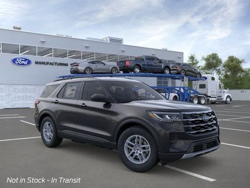 New 2026 Ford Explorer Active AWD/4WD image 1