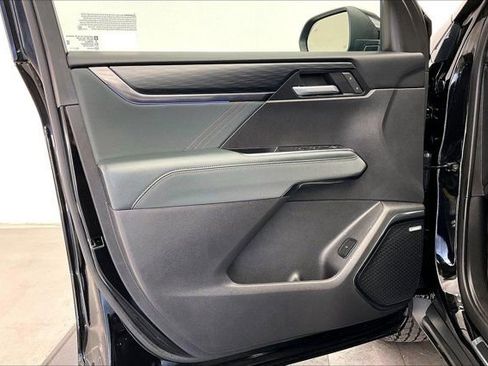 Used 2026 GMC Acadia AT4 w/ LPO, Floor Liner Package image 25