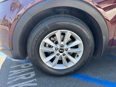 Used 2020 Kia Sorento LX w/ LX I4 Convenience Package FWD image 5