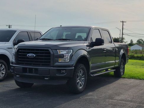 Used 2016 Ford F150 XLT w/ Equipment Group 302A Luxury AWD/4WD image 3
